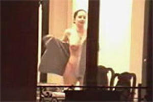 Gluren naar de buren