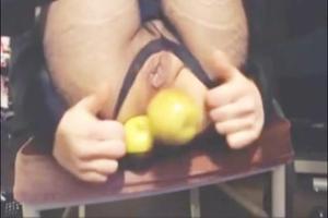 Extreme anal play en aars tulp