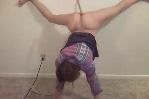 Een soort circus dildo act