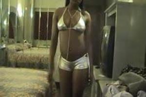 Negerin heeft een flinke kont